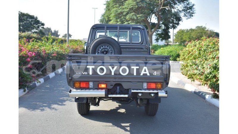 Big with watermark toyota land cruiser kampot province import dubai 2536
