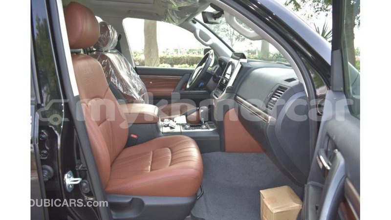 Big with watermark toyota land cruiser kampot province import dubai 2541