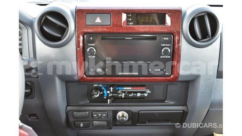 Big with watermark toyota land cruiser kampot province import dubai 2542