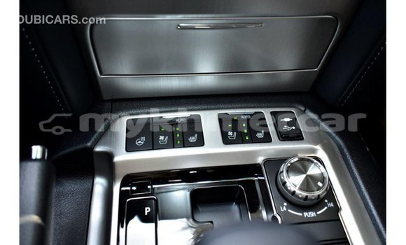 Acheter Import Voiture Toyota Land Cruiser Autre à Import - Dubai, Kampot Province Acheter Import Voiture Toyota Land Cruiser Autre à Import - Dubai, Kampot Province