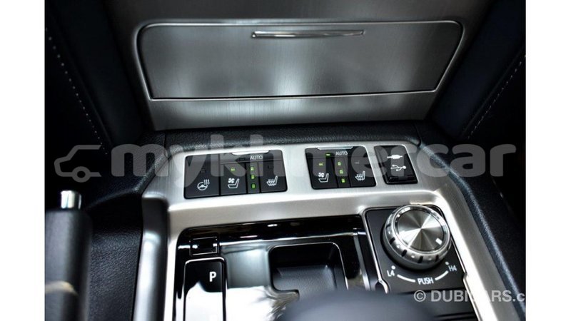 Big with watermark toyota land cruiser kampot province import dubai 2544