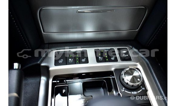 Acheter Import Voiture Toyota Land Cruiser Autre à Import - Dubai, Kampot Province Acheter Import Voiture Toyota Land Cruiser Autre à Import - Dubai, Kampot Province