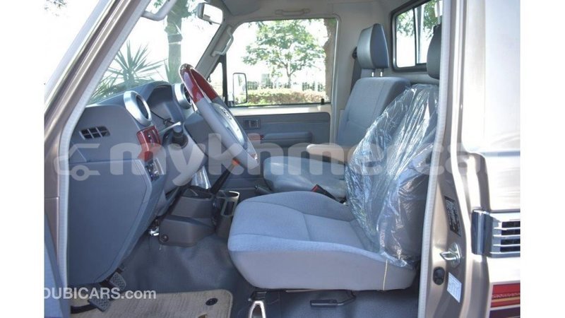 Big with watermark toyota land cruiser kampot province import dubai 2545