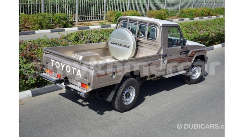 Big with watermark toyota land cruiser kampot province import dubai 2545