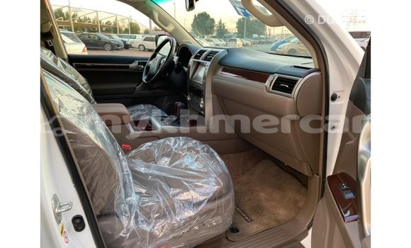 Acheter Import Voiture Lexus GX Blanc à Import - Dubai, Kampot Province Acheter Import Voiture Lexus GX Blanc à Import - Dubai, Kampot Province