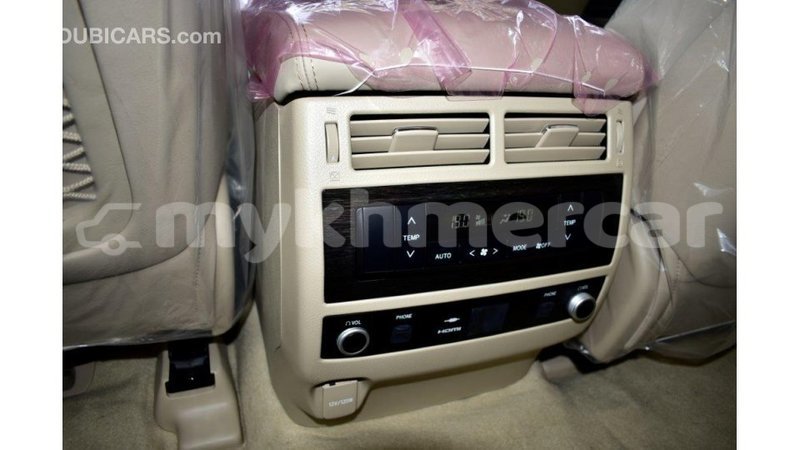 Big with watermark toyota land cruiser kampot province import dubai 2548