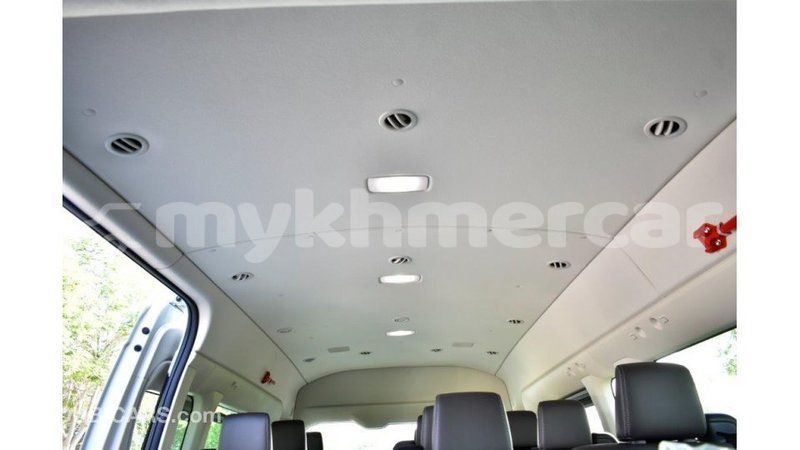 Big with watermark toyota hiace kampot province import dubai 2549