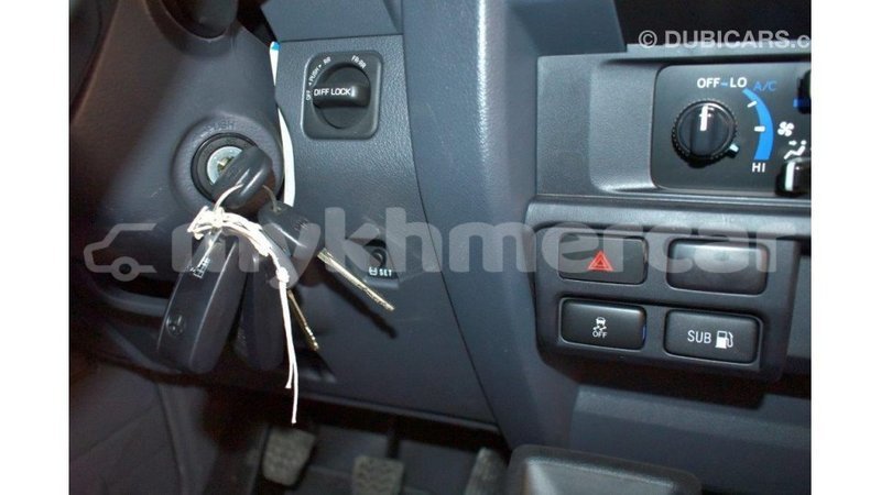 Big with watermark toyota land cruiser kampot province import dubai 2550