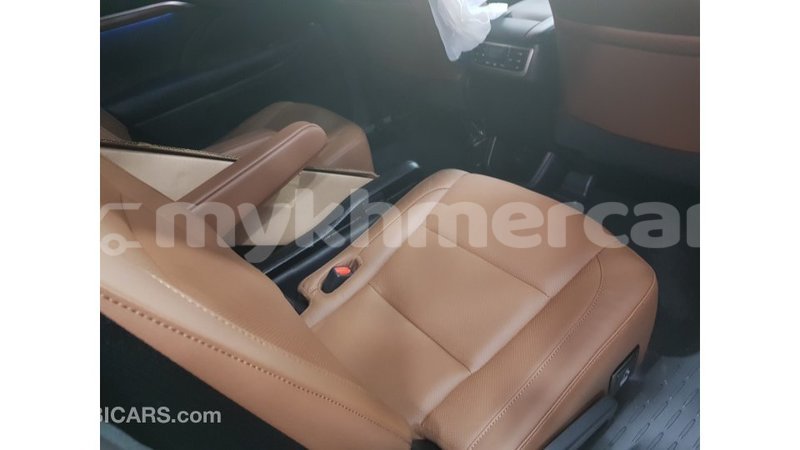 Big with watermark toyota highlander kampot province import dubai 2551