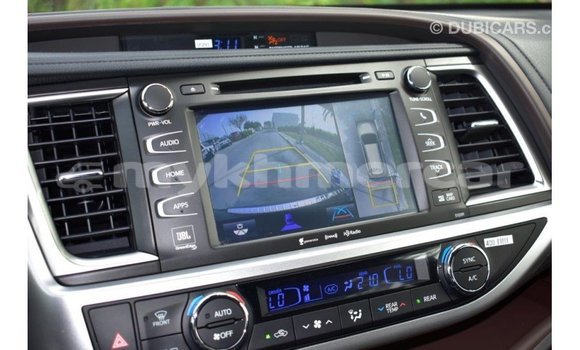 Acheter Import Voiture Toyota Highlander Noir à Import - Dubai, Kampot Province Acheter Import Voiture Toyota Highlander Noir à Import - Dubai, Kampot Province