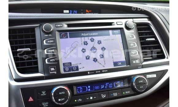 Acheter Import Voiture Toyota Highlander Noir à Import - Dubai, Kampot Province Acheter Import Voiture Toyota Highlander Noir à Import - Dubai, Kampot Province