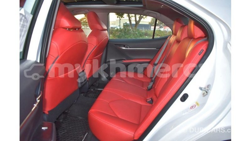 Big with watermark toyota camry kampot province import dubai 2552