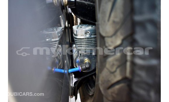 Acheter Import Voiture Toyota Land Cruiser Autre à Import - Dubai, Kampot Province Acheter Import Voiture Toyota Land Cruiser Autre à Import - Dubai, Kampot Province