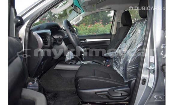 Acheter Import Voiture Toyota Hilux Autre à Import - Dubai, Kampot Province Acheter Import Voiture Toyota Hilux Autre à Import - Dubai, Kampot Province