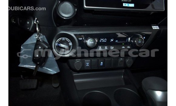 Acheter Import Voiture Toyota Hilux Autre à Import - Dubai, Kampot Province Acheter Import Voiture Toyota Hilux Autre à Import - Dubai, Kampot Province