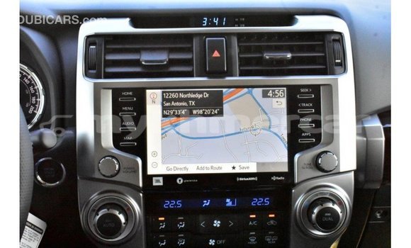 Acheter Import Utilitaire Toyota HiAce Blanc à Import - Dubai, Kampot Province Acheter Import Utilitaire Toyota HiAce Blanc à Import - Dubai, Kampot Province