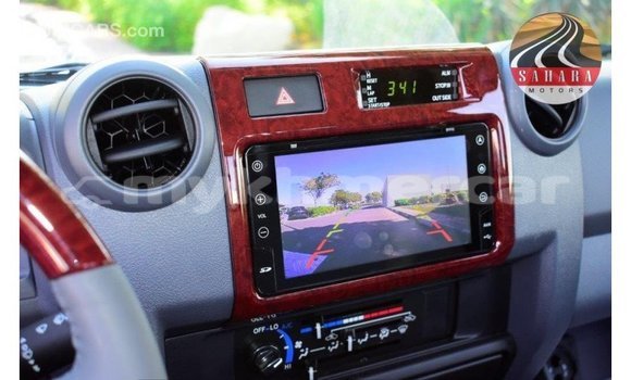 Acheter Import Voiture Toyota Land Cruiser Rouge à Import - Dubai, Kampot Province Acheter Import Voiture Toyota Land Cruiser Rouge à Import - Dubai, Kampot Province