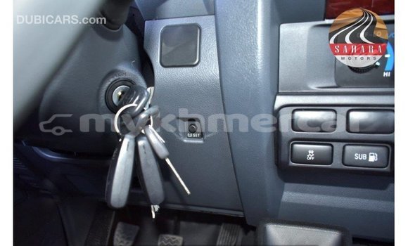 Acheter Import Voiture Toyota Land Cruiser Rouge à Import - Dubai, Kampot Province Acheter Import Voiture Toyota Land Cruiser Rouge à Import - Dubai, Kampot Province