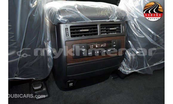 Acheter Import Voiture Toyota Land Cruiser Noir à Import - Dubai, Kampot Province Acheter Import Voiture Toyota Land Cruiser Noir à Import - Dubai, Kampot Province