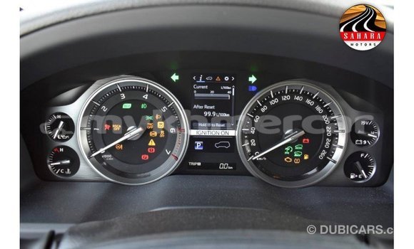 Acheter Import Voiture Toyota Land Cruiser Noir à Import - Dubai, Kampot Province Acheter Import Voiture Toyota Land Cruiser Noir à Import - Dubai, Kampot Province