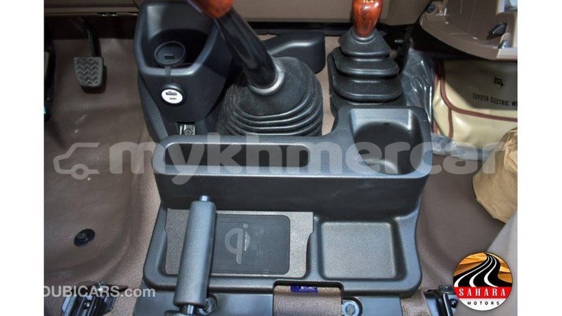 Big with watermark toyota land cruiser kampot province import dubai 2565