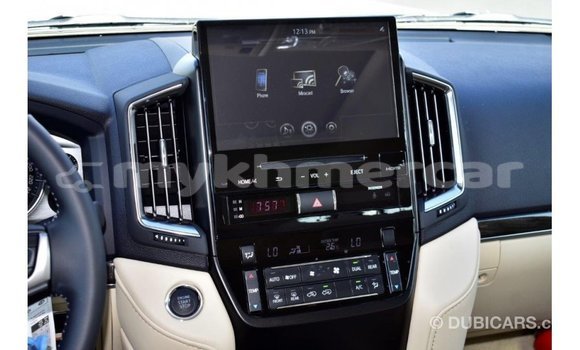 Acheter Import Voiture Toyota Land Cruiser Noir à Import - Dubai, Kampot Province Acheter Import Voiture Toyota Land Cruiser Noir à Import - Dubai, Kampot Province