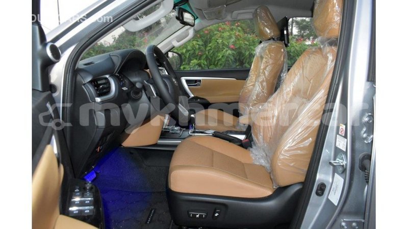 Big with watermark toyota fortuner kampot province import dubai 2568