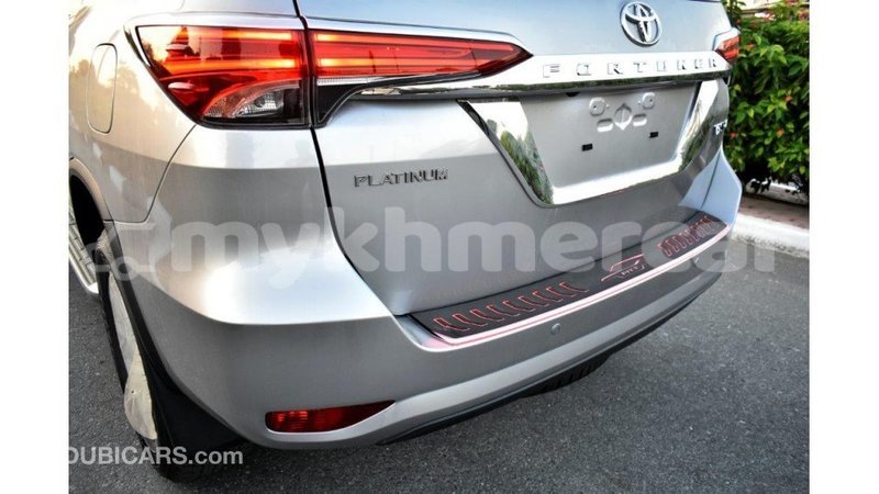 Big with watermark toyota fortuner kampot province import dubai 2568