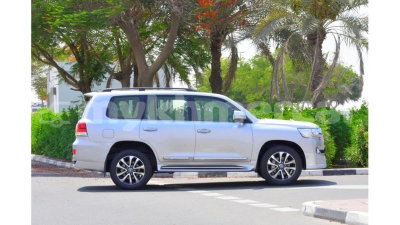 Big with watermark toyota land cruiser kampot province import dubai 2569
