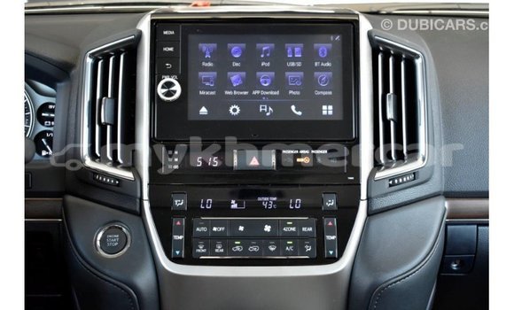 Acheter Import Voiture Toyota Land Cruiser Autre à Import - Dubai, Kampot Province Acheter Import Voiture Toyota Land Cruiser Autre à Import - Dubai, Kampot Province