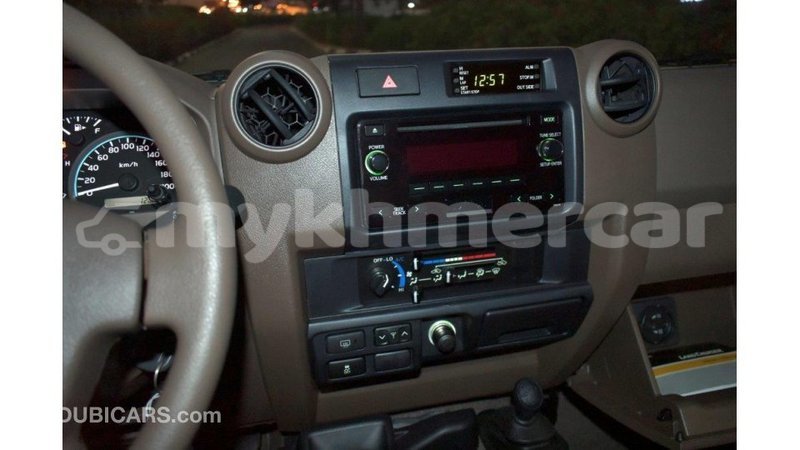 Big with watermark toyota land cruiser kampot province import dubai 2571