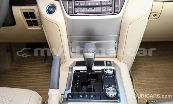 Acheter Import Voiture Toyota Land Cruiser Noir à Import - Dubai, Kampot Province Acheter Import Voiture Toyota Land Cruiser Noir à Import - Dubai, Kampot Province