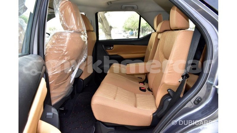 Big with watermark toyota fortuner kampot province import dubai 2578