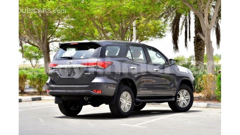 Big with watermark toyota fortuner kampot province import dubai 2578