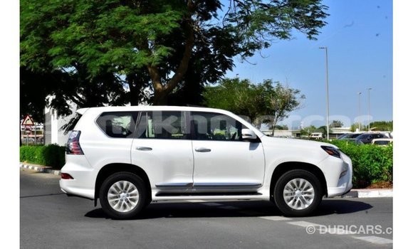 Acheter Import Voiture Lexus GX Blanc à Import - Dubai, Kampot Province Acheter Import Voiture Lexus GX Blanc à Import - Dubai, Kampot Province