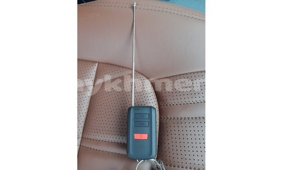 Acheter Import Voiture Toyota Land Cruiser Noir à Import - Dubai, Kampot Province Acheter Import Voiture Toyota Land Cruiser Noir à Import - Dubai, Kampot Province