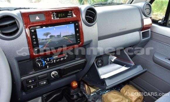 Acheter Import Voiture Toyota Land Cruiser Autre à Import - Dubai, Kampot Province Acheter Import Voiture Toyota Land Cruiser Autre à Import - Dubai, Kampot Province