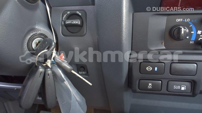 Big with watermark toyota land cruiser kampot province import dubai 2587