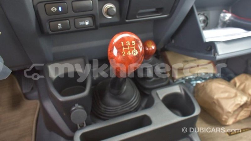 Big with watermark toyota land cruiser kampot province import dubai 2587