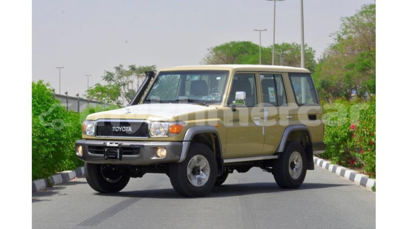 Big with watermark toyota land cruiser kampot province import dubai 2588
