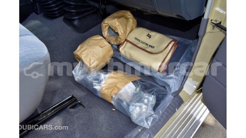 Big with watermark toyota land cruiser kampot province import dubai 2588