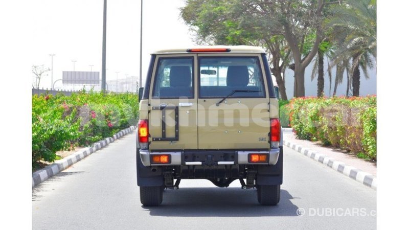 Big with watermark toyota land cruiser kampot province import dubai 2588