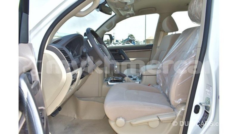 Big with watermark toyota land cruiser kampot province import dubai 2589