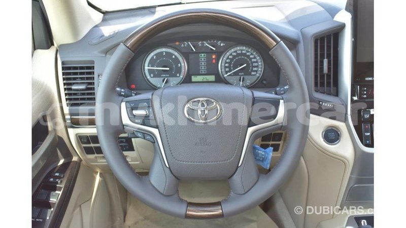 Big with watermark toyota land cruiser kampot province import dubai 2589