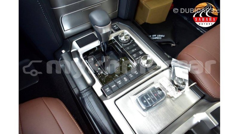 Big with watermark toyota land cruiser kampot province import dubai 2591