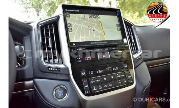 Acheter Import Voiture Toyota Land Cruiser Noir à Import - Dubai, Kampot Province Acheter Import Voiture Toyota Land Cruiser Noir à Import - Dubai, Kampot Province