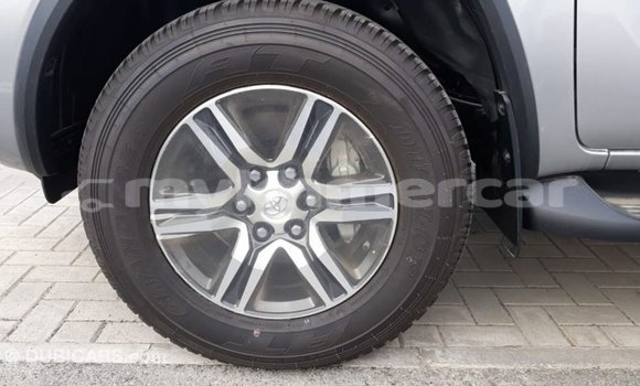 Acheter Import Voiture Toyota Fortuner Autre à Import - Dubai, Kampot Province Acheter Import Voiture Toyota Fortuner Autre à Import - Dubai, Kampot Province