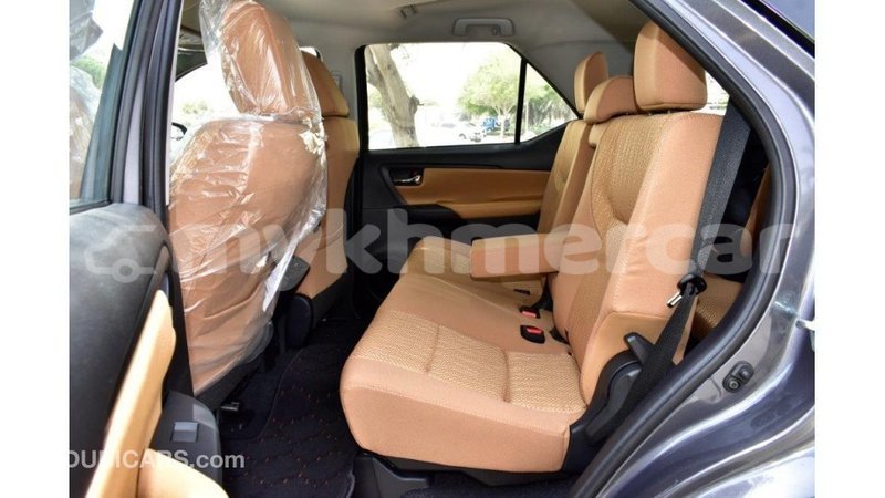 Big with watermark toyota fortuner kampot province import dubai 2608