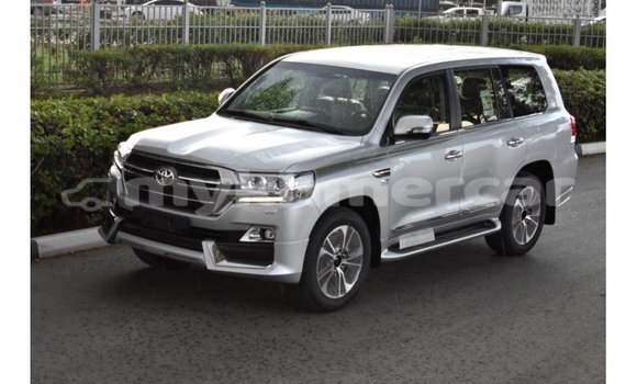 Acheter Import Voiture Toyota Land Cruiser Autre à Import - Dubai, Kampot Province Acheter Import Voiture Toyota Land Cruiser Autre à Import - Dubai, Kampot Province