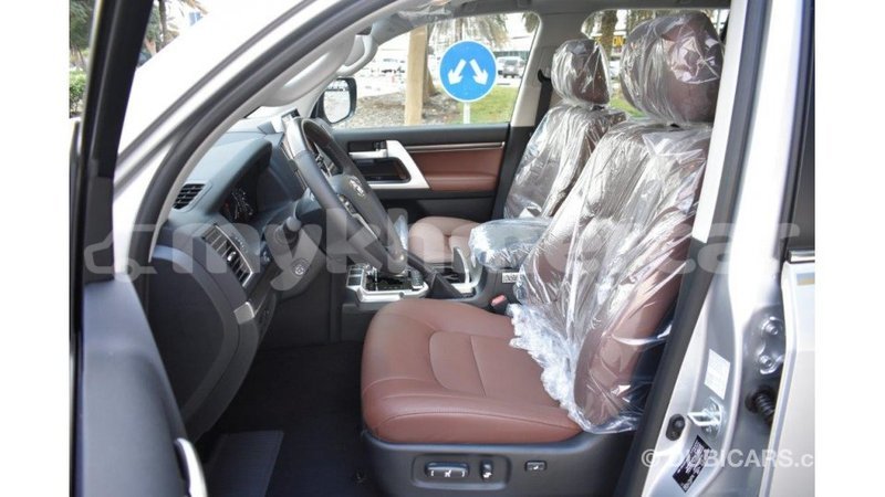 Big with watermark toyota land cruiser kampot province import dubai 2610